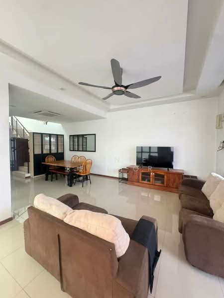 2-storey Terraced House for Rent in Saujana KLIA (Dengkil) - Maznee Realtor - Living Room - PropertyGuru.com.my