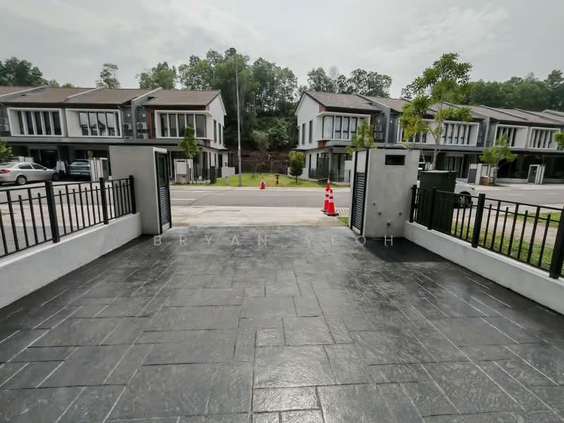 Terraced House for Sale in Shah Alam (Selangor) - Bryan Yeoh - Exterior - PropertyGuru.com.my