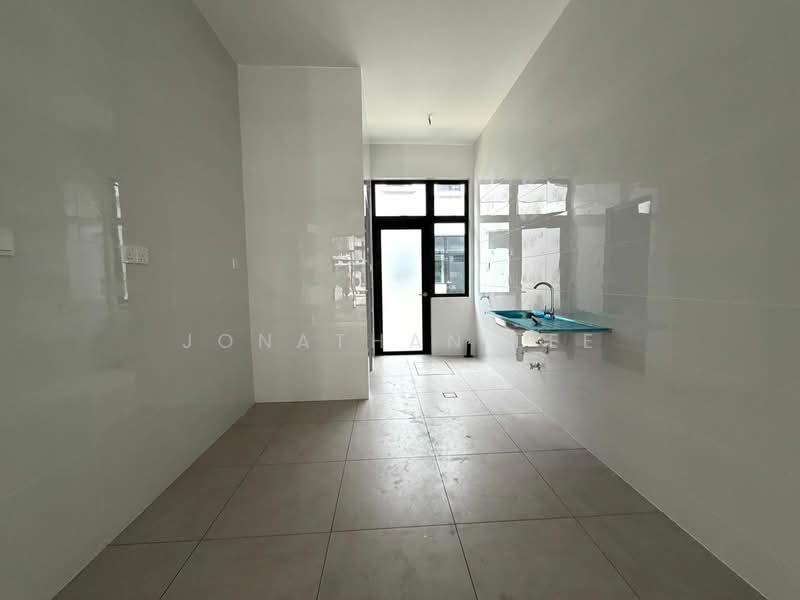 2-storey Terraced House for Sale in Taman Mount Austin (Tebrau) - Jonathan Lee - Interior - PropertyGuru.com.my