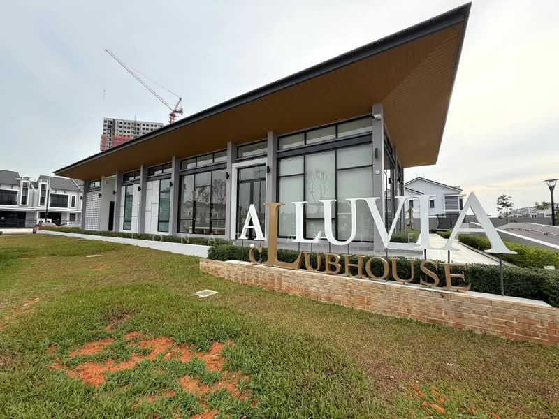 2-storey Terraced House for Sale in Taman Mount Austin (Tebrau) - Jonathan Lee - Exterior - PropertyGuru.com.my