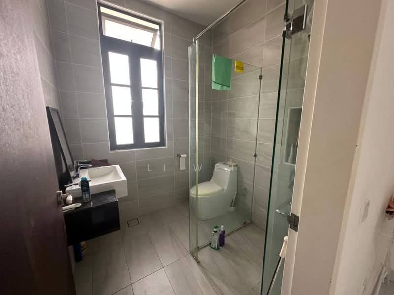 Eco Botanic untuk Untuk Disewa - RM 4,500 /bulan, Apr 2026 - Bathroom - PropertyGuru.com.my