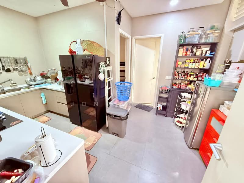 Emerald Bay @ Puteri Harbour untuk Untuk Disewa - RM 25,000 /bulan, Apr 2026 - Kitchen - PropertyGuru.com.my