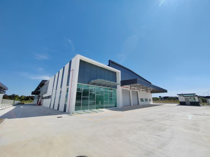 Pekan Nenas Industrial Park untuk Untuk Disewa - RM 35,000 /bulan, Apr 2026 - Exterior - PropertyGuru.com.my