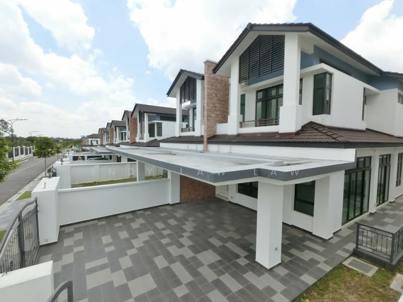 Cluster House for Sale in Iskandar Puteri (Nusajaya) (Johor) - Endy Law Law - Exterior - PropertyGuru.com.my