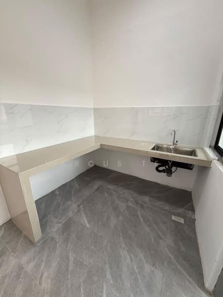 Taman Pulai Utama untuk Untuk Dijual - RM 199,000, Apr 2026 - Kitchen - PropertyGuru.com.my