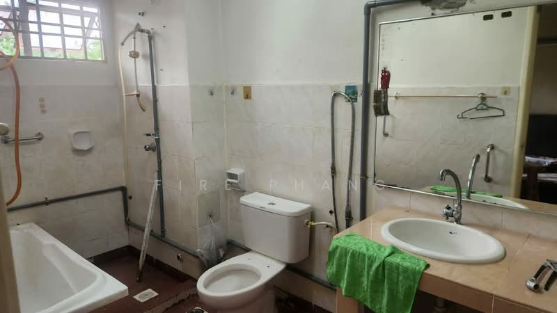 Terraced House for Sale in Bandar Mahkota Cheras (Cheras) - Fire Phang - Bathroom - PropertyGuru.com.my