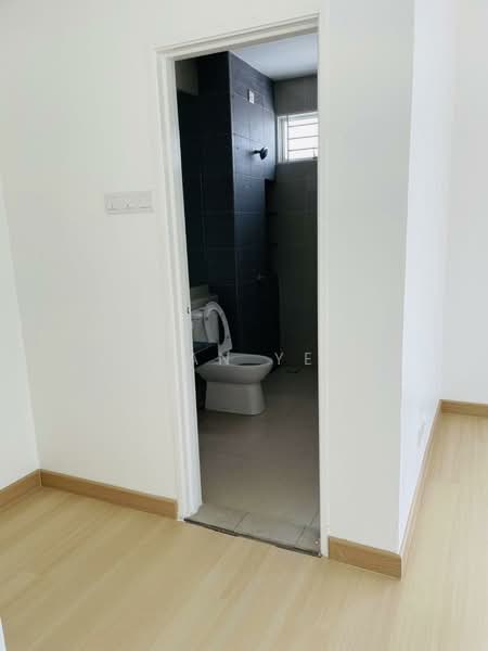 2-storey Terraced House for Sale in Elmina (Shah Alam) - Bryan Yeoh - Bathroom - PropertyGuru.com.my