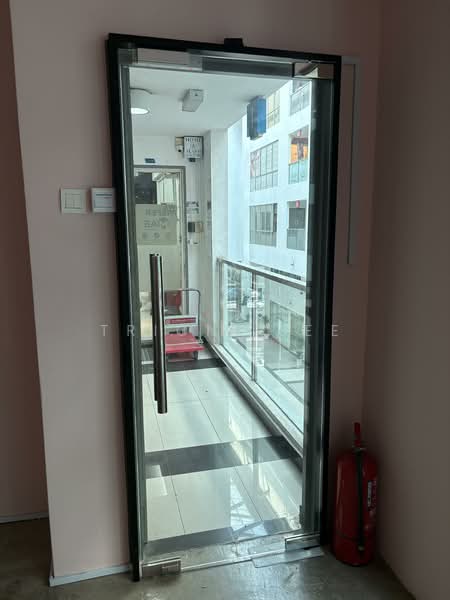 Shop / Office for Rent in Desa Sri Hartamas (Sri Hartamas) - Tricia Lee - Entrance - PropertyGuru.com.my