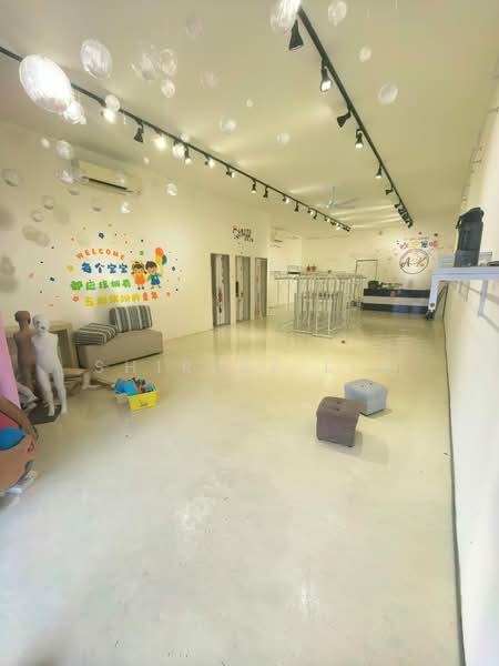 Shop for Rent in Johor Bahru (Johor) - Shirley Lim - Interior - PropertyGuru.com.my