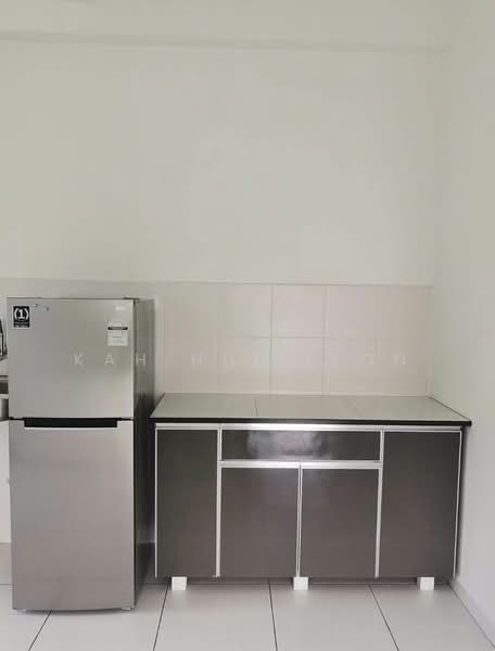 Condominium for Rent at Spectrum Residence (Alam Permai) - Kah Hui Teoh - Kitchen - PropertyGuru.com.my