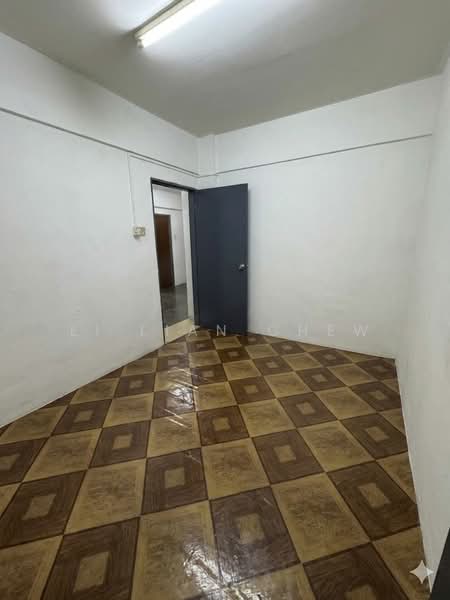 Flat for Sale at Rumah Pangsa Akasia - Li Lian Chew - Interior - PropertyGuru.com.my
