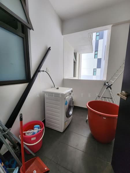 Setia Sky 88 untuk Untuk Disewa - RM 2,800 /bulan, Apr 2026 - Balcony - PropertyGuru.com.my