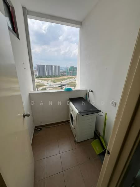 Service Residence for Rent at D'Summit Residences - Joanne Ngoo - Balcony - PropertyGuru.com.my