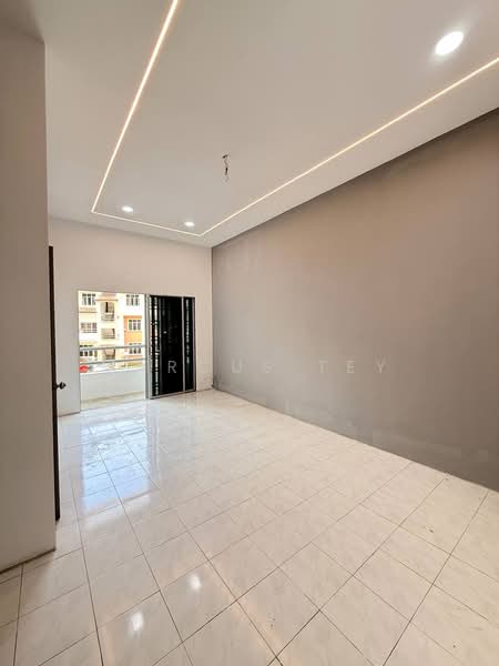 Condominium for Sale at Summer Park Townhouse @ Seri Alam - Marcus Tey - Interior - PropertyGuru.com.my