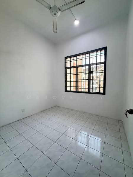 Condominium for Sale at Summer Park Townhouse @ Seri Alam - Marcus Tey - Interior - PropertyGuru.com.my