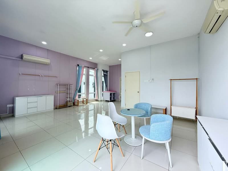 Cluster House for Sale in Iskandar Puteri (Nusajaya) (Johor) - Jong Chen - Living Room - PropertyGuru.com.my