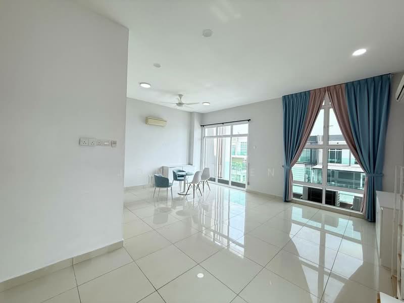 Cluster House for Sale in Iskandar Puteri (Nusajaya) (Johor) - Jong Chen - Living Room - PropertyGuru.com.my
