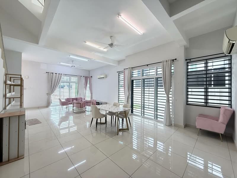 Cluster House for Sale in Iskandar Puteri (Nusajaya) (Johor) - Jong Chen - Living Room - PropertyGuru.com.my