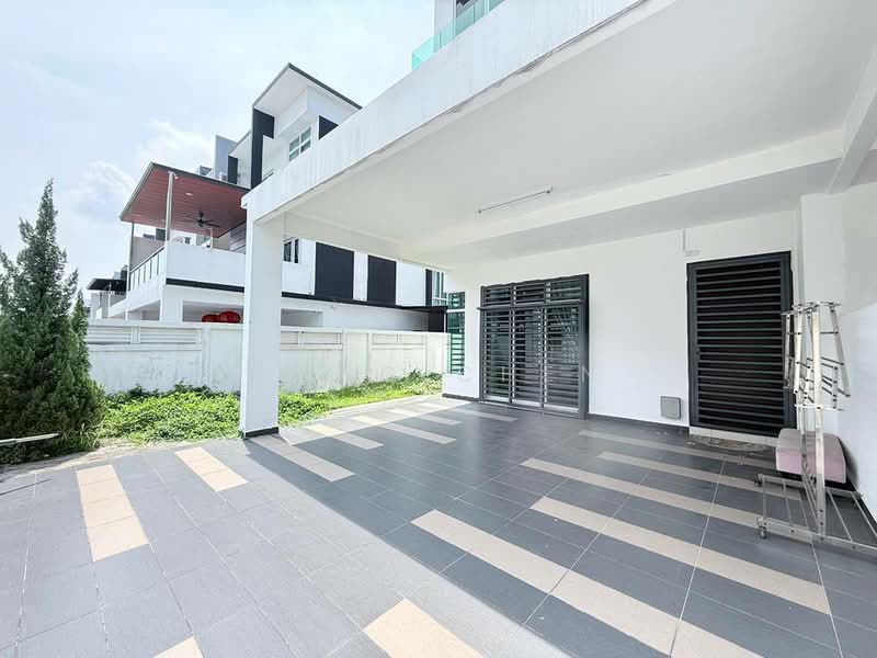 Cluster House for Sale in Iskandar Puteri (Nusajaya) (Johor) - Jong Chen - Exterior - PropertyGuru.com.my