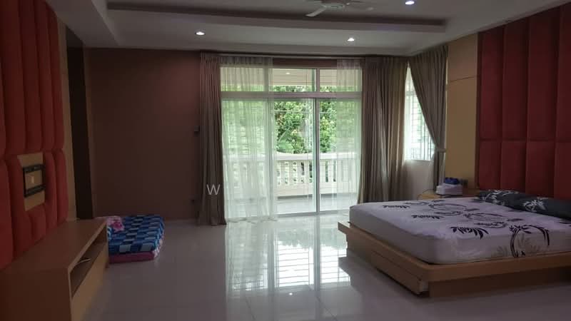 Semi-Detached House for Rent in Taman Cheng Perdana (Cheng) - Woon . - Bedroom - PropertyGuru.com.my
