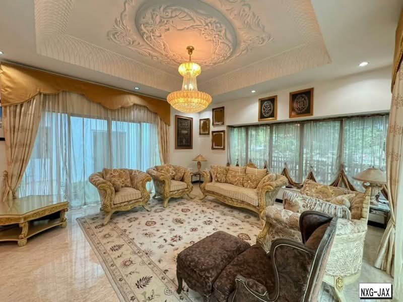 Bungalow for Sale in Setia Eco Park (Setia Alam) - Cassey Lim - Living Room - PropertyGuru.com.my