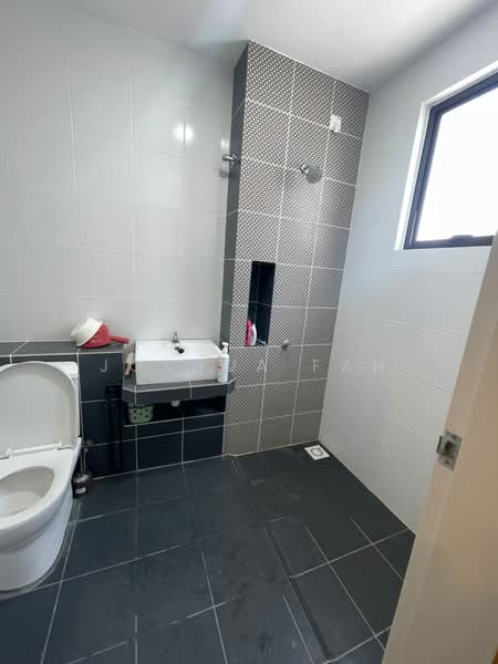 Terraced House for Rent in Eco Grandeur (Puncak Alam) - Joshua Fan - Bathroom - PropertyGuru.com.my
