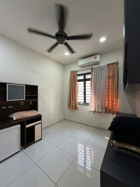 2-storey Terraced House for Rent in Iskandar Puteri (Nusajaya) (Johor) - Sarah Shaffi - Bedroom - PropertyGuru.com.my