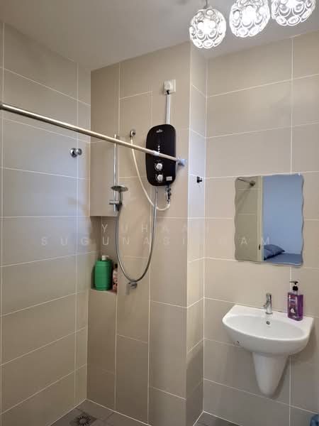 Townhouse for Rent in 16 Sierra (Puchong) - Yuhaan Sugunasingam - Bathroom - PropertyGuru.com.my