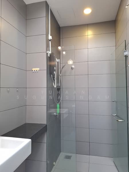 Townhouse for Rent in 16 Sierra (Puchong) - Yuhaan Sugunasingam - Bathroom - PropertyGuru.com.my