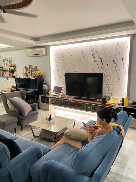 Rumah Teres 3 Tingkat untuk Dijual di Taman Fadason (Kepong) - Jasemin Chia - Living Room - PropertyGuru.com.my