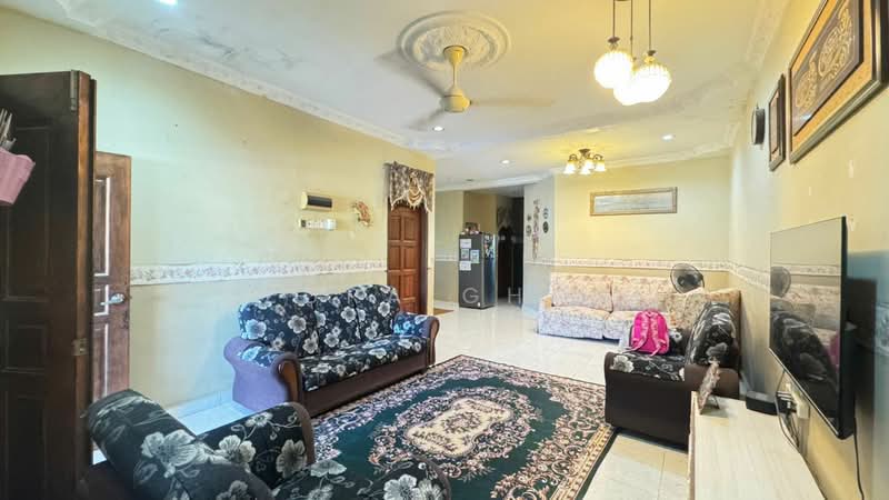 Single Storey Semi D Taman Tasek Permai untuk Untuk Dijual - RM 440,000, Apr 2026 - Living Room - PropertyGuru.com.my