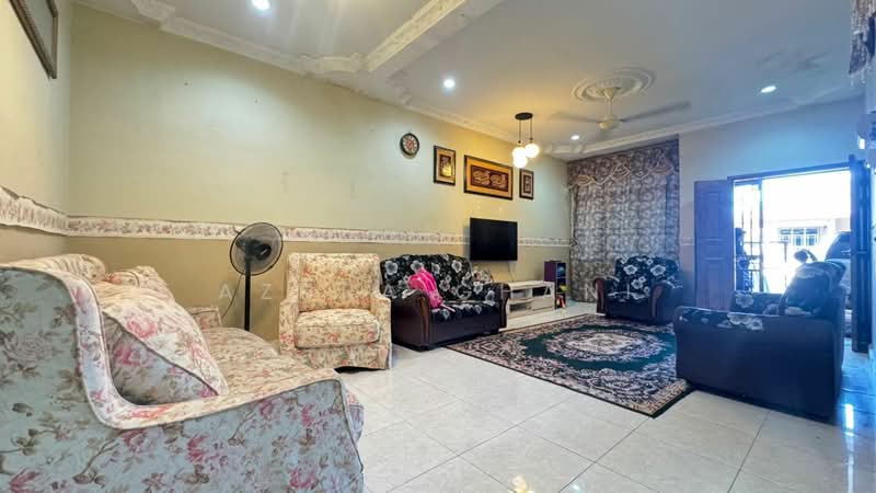 Single Storey Semi D Taman Tasek Permai untuk Untuk Dijual - RM 440,000, Apr 2026 - Living Room - PropertyGuru.com.my