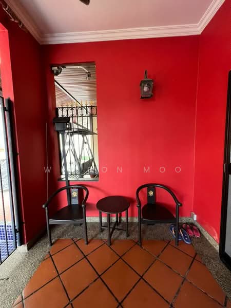 Semi-Detached House for Sale in Ukay Perdana (Ulu Kelang) - Welson Moo - Entrance - PropertyGuru.com.my