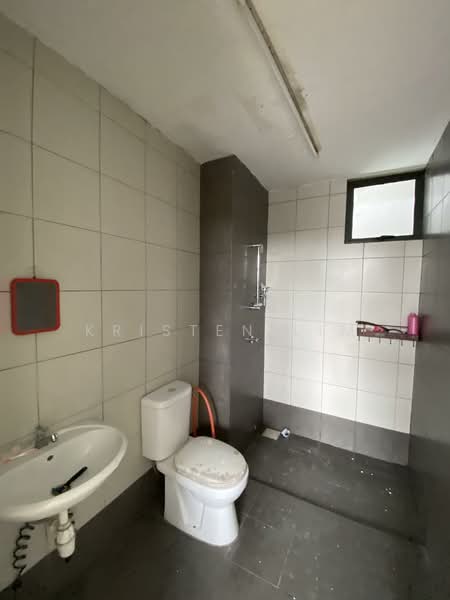Condominium for Sale at Casa Green - Kristen Lim - Bathroom - PropertyGuru.com.my