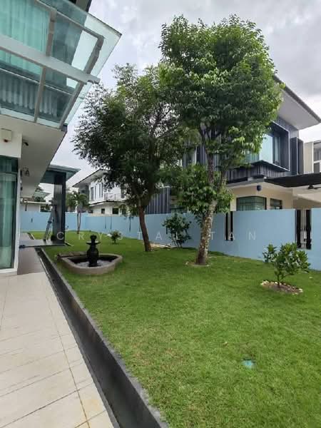 Rumah Berkembar untuk Dijual di Iskandar Puteri (Nusajaya) (Johor) - Crystal Tan - Exterior - PropertyGuru.com.my