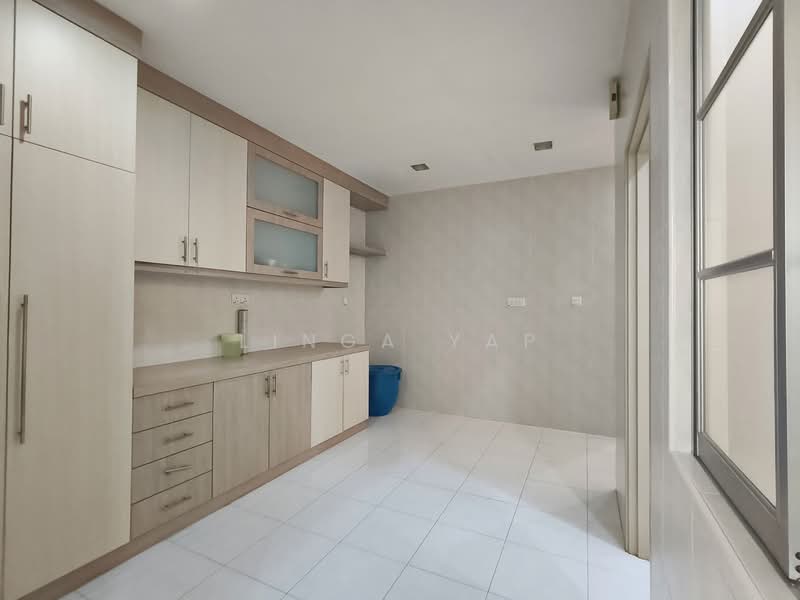BUKIT INDAH BANDAR NUSAJAYA untuk Untuk Dijual - RM 950,000, Apr 2026 - Kitchen - PropertyGuru.com.my