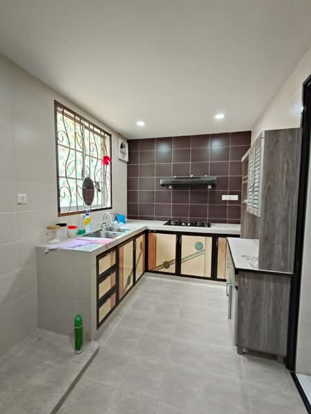 BUKIT INDAH BANDAR NUSAJAYA untuk Untuk Dijual - RM 950,000, Apr 2026 - Kitchen - PropertyGuru.com.my