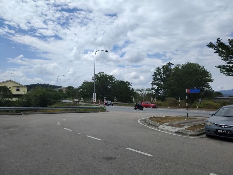 Pulai Mutiara @ Kangkar Pulai untuk Untuk Disewa - RM 6,500 /bulan, Apr 2026 - Exterior - PropertyGuru.com.my