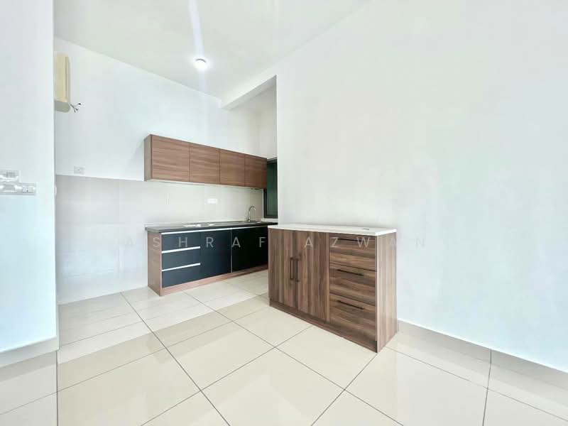 Service Residence for Sale at Almyra Residences - Ashraf Azwan - Kitchen - PropertyGuru.com.my