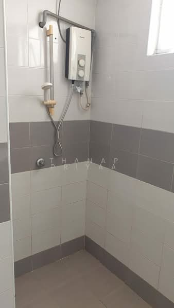 Menara Rajawali untuk Untuk Disewa - RM 2,500 /bulan, Apr 2026 - Bathroom - PropertyGuru.com.my