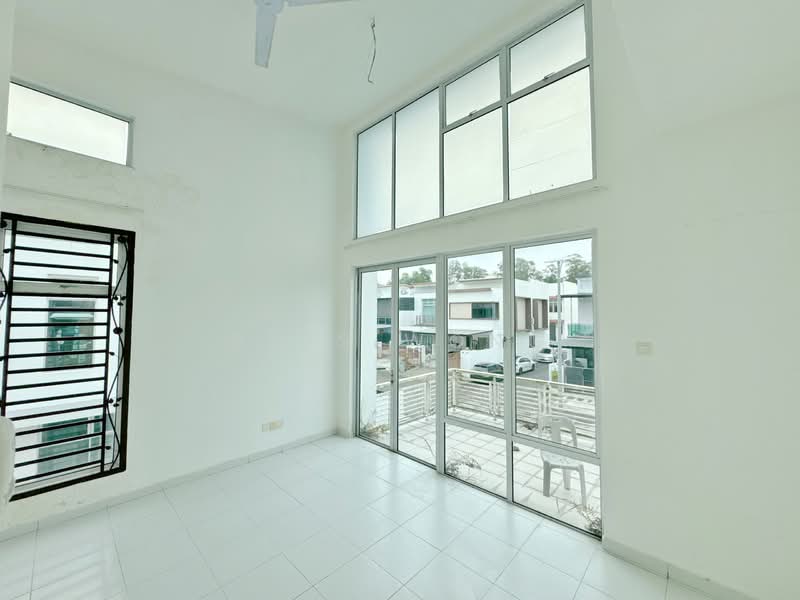 Maya height untuk Untuk Disewa - RM 1,600 /bulan, Apr 2026 - Balcony - PropertyGuru.com.my