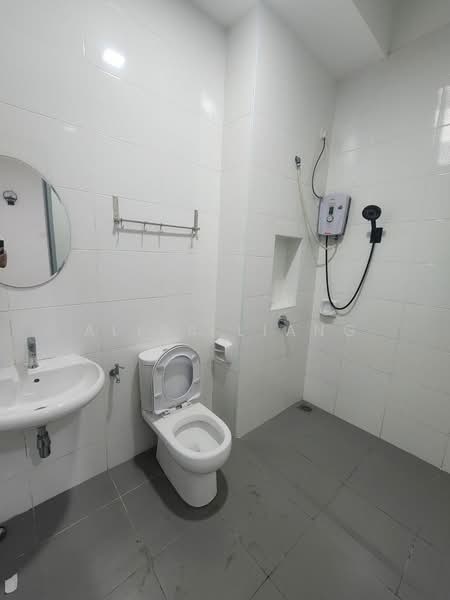 Terraced House for Rent in Johor Bahru (Johor) - Alisa Liang - Bathroom - PropertyGuru.com.my