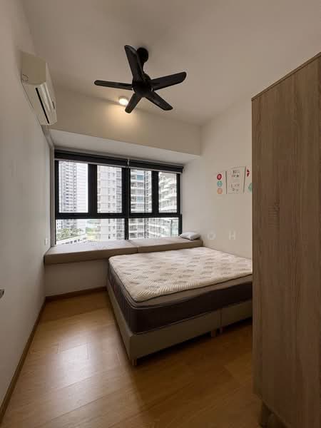 Condominium for Sale at Amberside @ Country Garden Danga Bay - Janet Loh - Bedroom - PropertyGuru.com.my