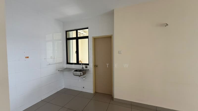 Service Residence for Rent at ARC @ Austin Hills - Rene Tew - Kitchen - PropertyGuru.com.my