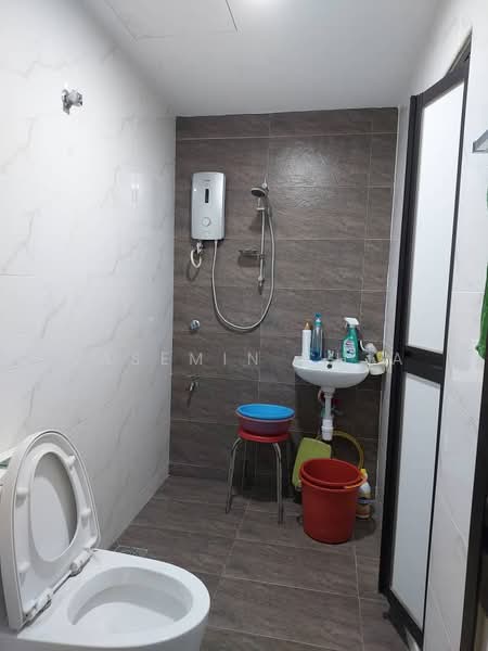 2-storey Terraced House for Sale in Taman Megah Kepong (Kepong) - Jasemin Chia - Bathroom - PropertyGuru.com.my