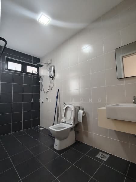 Condominium for Rent at Meridin Suites Residences @ The Meridin - Jony Jong - Bathroom - PropertyGuru.com.my