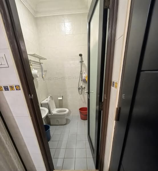 2-storey Terraced House for Sale in Taman Meru Selatan (Klang) - Michael Lee - Bathroom - PropertyGuru.com.my