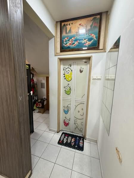 Townhouse for Sale in Batu Caves (Selangor) - Vincent Yeoh - Entrance - PropertyGuru.com.my