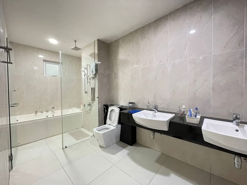 Paragon Residences @ Straits View untuk Untuk Dijual - RM 979,000, Apr 2026 - Bathroom - PropertyGuru.com.my