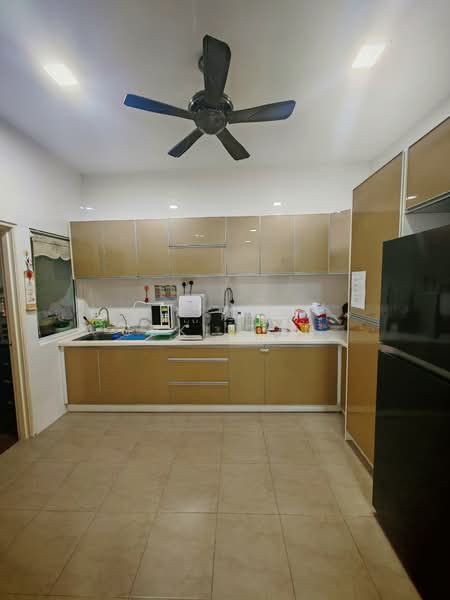 2.5-storey Terraced House for Sale in Taman Fadason (Kepong) - Suki Tan - Kitchen - PropertyGuru.com.my